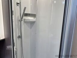 BÜRSTNER Lyseo TD 594 (19) viel Ausstattung!