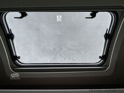 BÜRSTNER Lyseo TD 594 (19) viel Ausstattung!