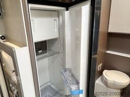 BÜRSTNER Lyseo TD 594 (19) viel Ausstattung!