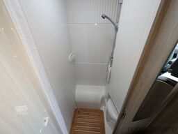 CARADO VAN V337 Pro+ AUTOMATIK, SOLAR,TV+SAT uvm.