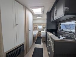 HOBBY De Luxe 495 UL FAHRRADTRÄGER, 1800 KG AUFL.