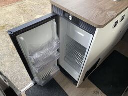 HOBBY Vantana De Luxe K65 ET (04) AHK, Automatik