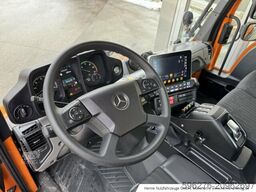 Mercedes-Benz Unimog U 535 Uni-Touch