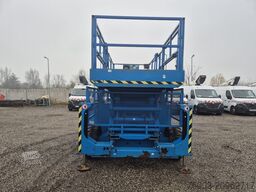 Genie GS4390 - 15,11m, diesel, 4x4