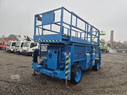 Genie GS4390 - 15,11m, diesel, 4x4