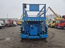 Genie GS4390 - 15,11m, diesel, 4x4