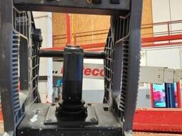 JLG 3246ES