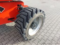 JLG 860SJ
