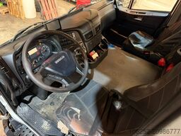 Iveco TRAKKER 410 EEV 6x4 WAF 25T HOOKLIFT - CURSOR 1...