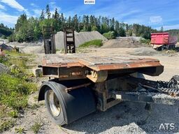 McCauley MAC machinery trailer with hydraulic loading ramps