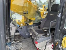Komatsu PC490LC-11 excavator w/ 2 buckets