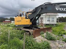 Volvo ECR305CL excavator w/ GPS, sanding bucket and roto
