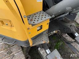 Volvo ECR305CL excavator w/ GPS, sanding bucket and roto