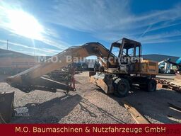 LIEBHERR A904 Litronic / Ersatzteilträger / Brandschaden