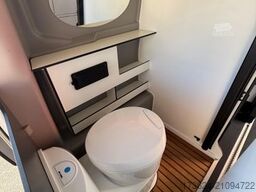 KARMANN Duncan 550 CMT-Aktion nähe Stuttgart, Solaranlag