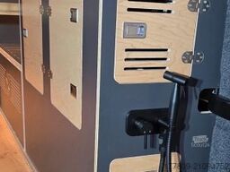 VOLKSWAGEN CRAFTER WOHNMOBIL CAMPER KYOOB PROFI-AUSBAU NEU!