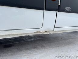 RENAULT Master III DoKa Kipper L3H1 3,5 Dreiseitenkipper