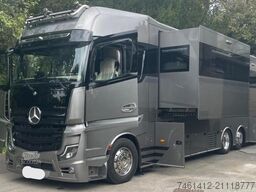 Mercedes-Benz STX 3 pop-out