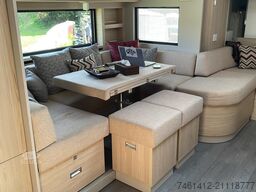 Mercedes-Benz STX 3 pop-out