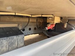 Mercedes-Benz Atego 1530 / Carrier Supra 550 / Dhollandia Laa...