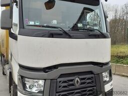 Renault T