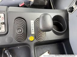 Lindner Unitrac 112 Ldrive mit Kran 59.900&euro; netto