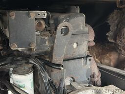 MAN 18.232 (MANUAL PUMP / POMPE MANUELLE / 11.000L)