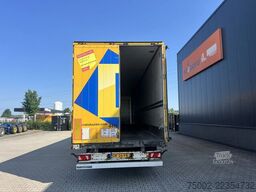 Schmitz Cargobull SKO 24 Zijwanden / SAF trommelremmen / gegalvan...