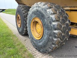 Caterpillar 745C