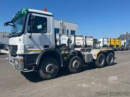 Mercedes-Benz Actros 4151