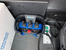 MERCEDES-BENZ Arocs 4146 8x4 PUMI SERMAC 4Z32