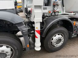 MERCEDES-BENZ Arocs 4146 8x4 PUMI SERMAC 4Z32