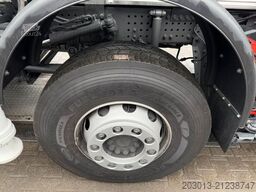 MERCEDES-BENZ Arocs 4146 8x4 PUMI SERMAC 4Z32