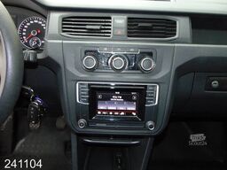 VOLKSWAGEN Caddy Maxi 2.0 TDI -KLIMA-Regaleinbau-HFT-