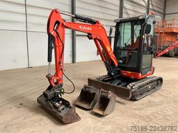 Kubota U 27-4