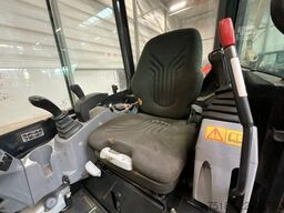 Kubota U 27-4