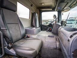 SCANIA P 360 + LIEBHERR 9m3