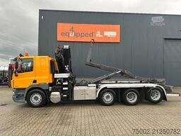 DAF CF 85.410 8x2 / HMF 3000 K6 crane (30T/m 6x ext...