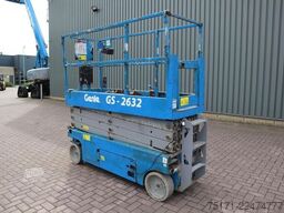 Genie GS2632 Electric, 10m Working Height, 227kg Capacit