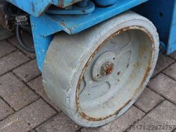 Genie GS2632 Electric, 10m Working Height, 227kg Capacit