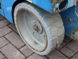 Genie GS2632 Electric, 10m Working Height, 227kg Capacit