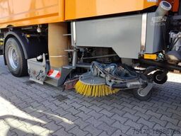 MERCEDES-BENZ Actros 2032 A 4x4 Bucher STKF 9500 Airport