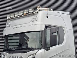 Scania S590 V8 4x2 / RETARDER / FULL AIR / 219DKM