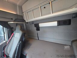 RENAULT T 520 * ACC * KLIMAAUT. * SPURHALTE *