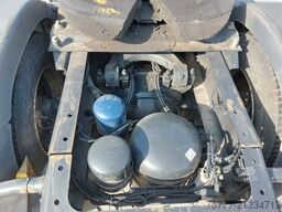 MAN TGX 18.460 XLX-INTARDER-2 Tanks-ACC-TOP