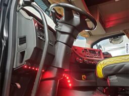 Volvo Fh16 650 6x4 Tipper Truck w/ Sørling Triple Traile