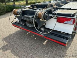 MAN TGA 35.440 8x2 HIAB 37TM!!RADIO REMOTE/CONTAINE...
