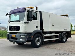 MAN TGM 18.340 BEKKER LaGram/FAUN RAIL SWEEPER/Eise...