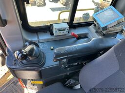 KOMATSU D 65 PX - 18 **Ketten und Laufwerk NEU**