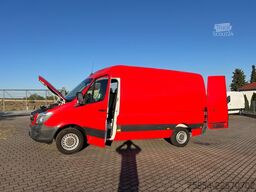 MERCEDES-BENZ Sprinter II Kasten 216 CDI